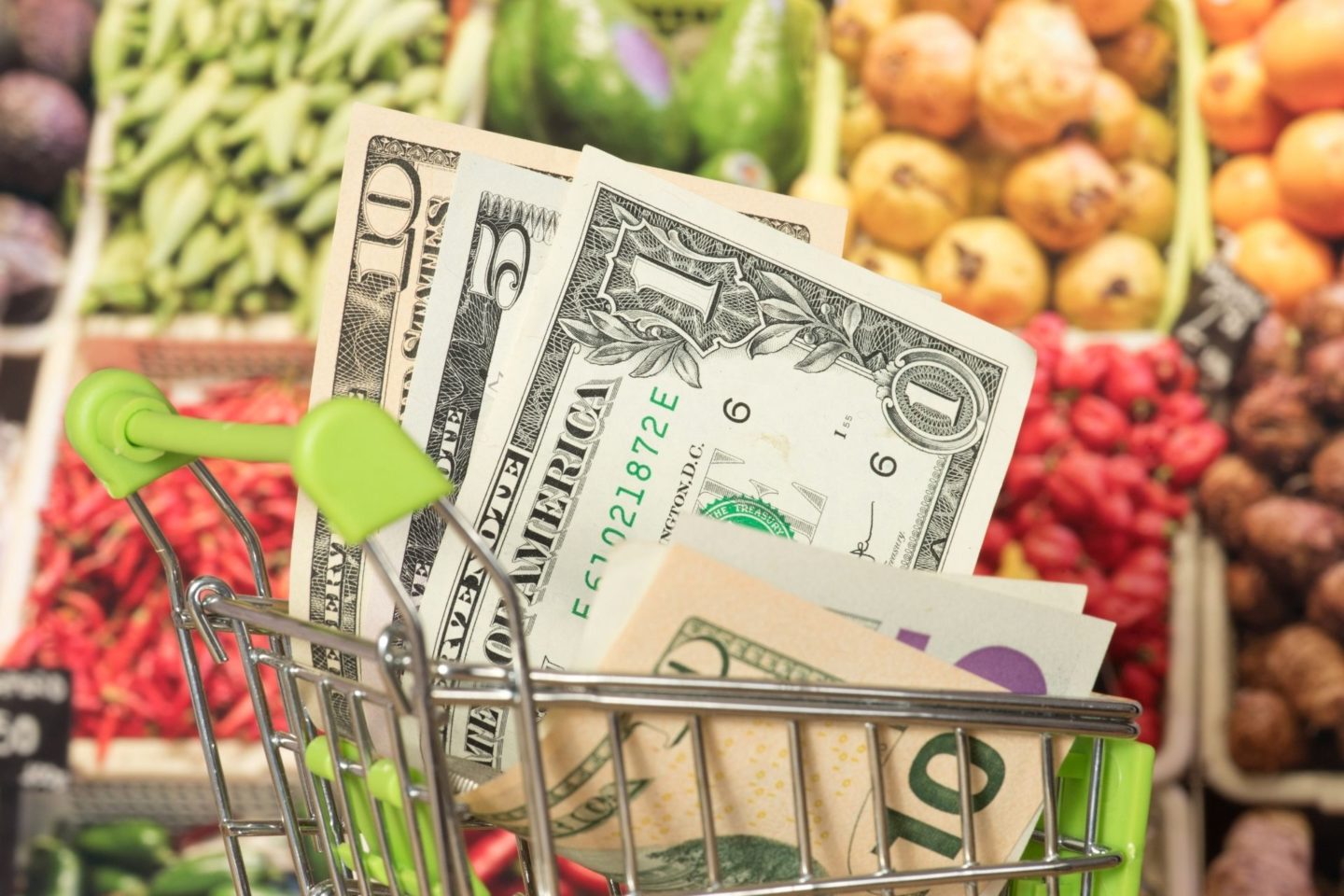 How to save money on groceries – 15 easy money saving ideas